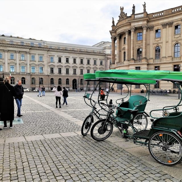 Berlin Rickshaw Cruise Cruise line Ships Start Haubtbahnhof - Exploring Berlin in a Rickshaw: A Detailed Look