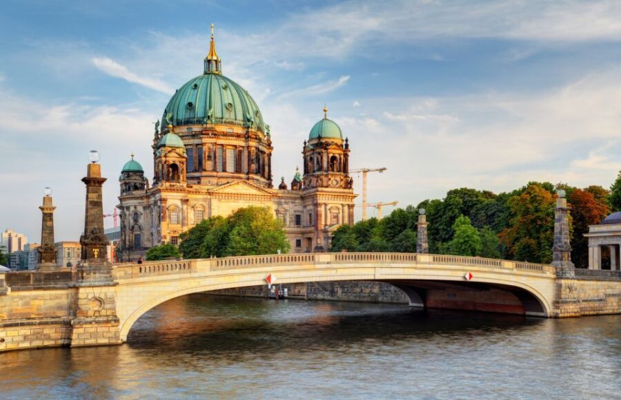 Berlin: Sightseeing Walking Tour of the Top 20 Attractions - Final Thoughts