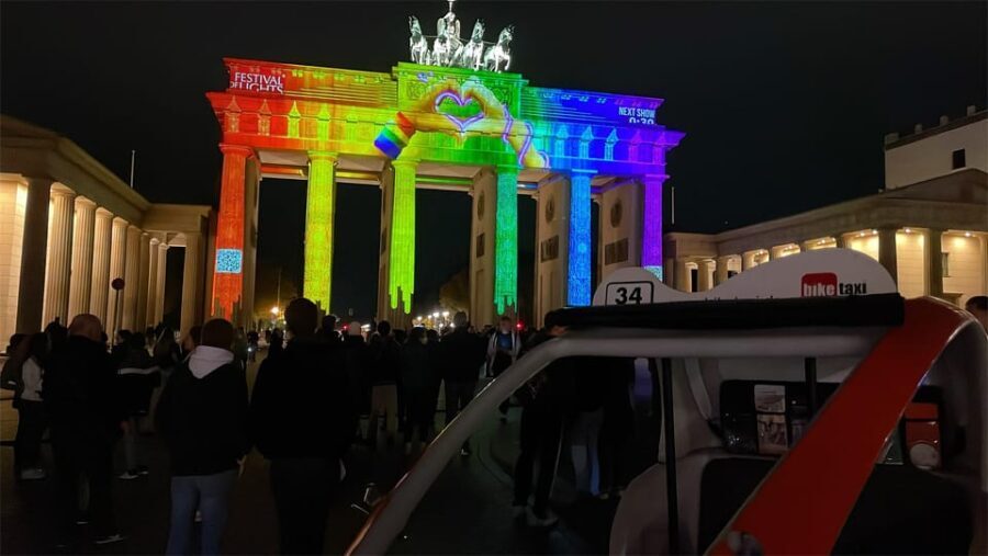 Berlin: taxi-bicycle Tour by Night and Illuminations - Who Would Love This Tour?