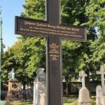 Berlin: Tour through the Invalids' Cemetery - What Makes This Tour Stand Out