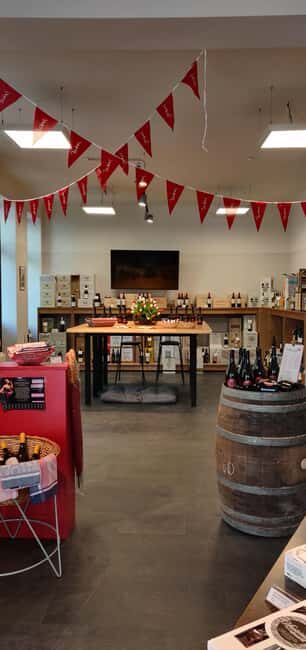 Berlin: Wine Tasting Session with Paired Snacks - An In-Depth Look at the Berlin Wine Tasting Experience