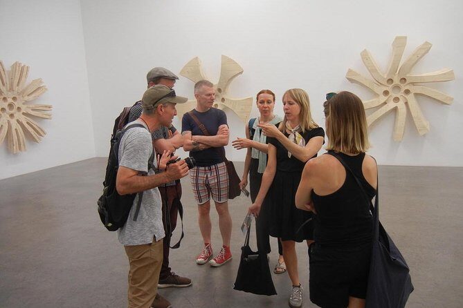 Berlin's Gallery Scene - FAQ