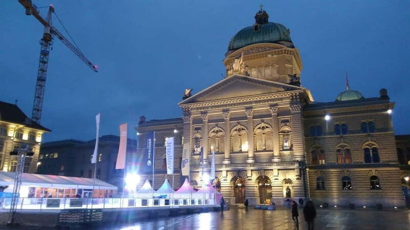 Bern: Political Walking Tour with a Diplomat - In-Depth Review