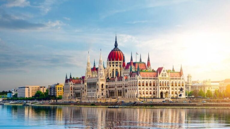 Best of Budapest: Private Walking Tour with a Local - A Deep Dive into the Experience