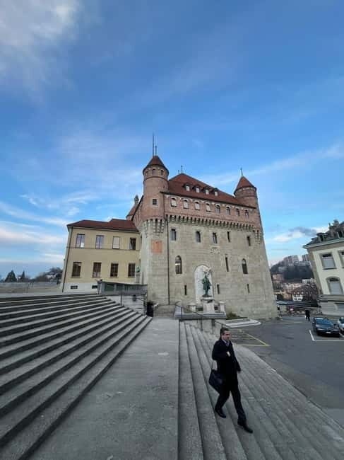 Best of Lausanne : Guided tour with a local guide - A Deep Dive into the Itinerary