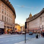 Best of London: Private Walking Tour with Local - The Experience: What to Expect from the Tour