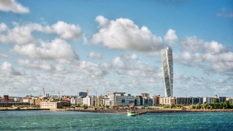 Best of Malmö: Private Walking Tour with a Local - Exploring Malmö in Depth: What to Expect
