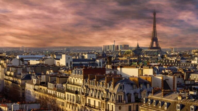 Best of Paris: Private Walking Tour with Local - The Itinerary Breakdown