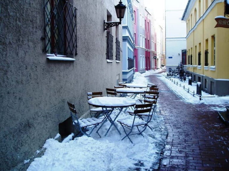 Best of Riga Private Walking Tour - Who Should Consider This Tour?