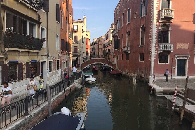 Best of Venice Private Tour: St. Mark's Doge Palace Gondola Ride - Frequently Asked Questions