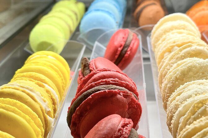 Beyond Currywurst: Berlins Hidden Street Food & Culture Tour - Who Should Consider This Tour?