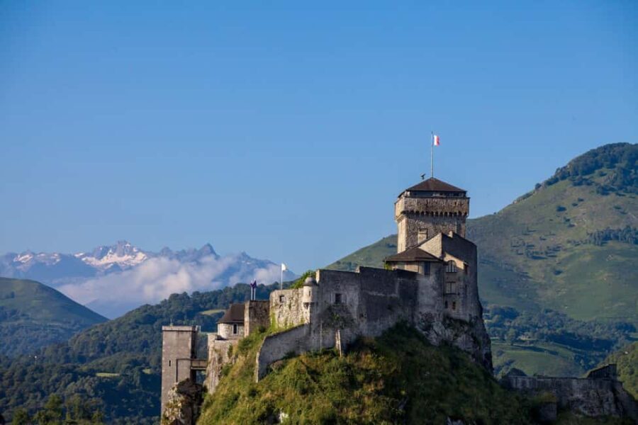 Biarritz: Visit to the Sanctuary of Lourdes in small group - Why This Tour Offers Real Value