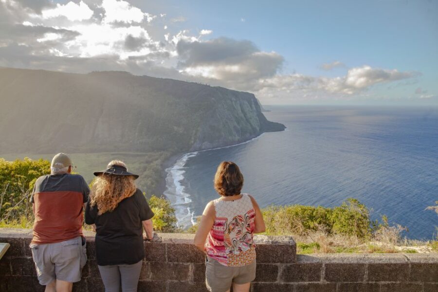 Big Island: Private Island Circle Tour with Lunch and Dinner - What You Can Expect from the Experience