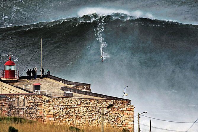 Big Waves of Nazaré - Private Tour - A Deep Dive into the Experience