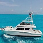 Biggest Luxury Yacht Boat Best in Cancun up to 28 pax - A Closer Look at the Cancun Yacht Experience