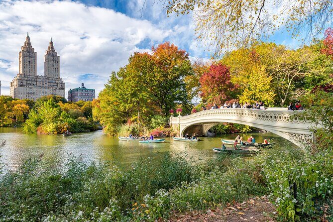 Bike Tour of Central Manhattan, Top Attractions and Nature - An Ideal Start Point: Thompson Central Park New York
