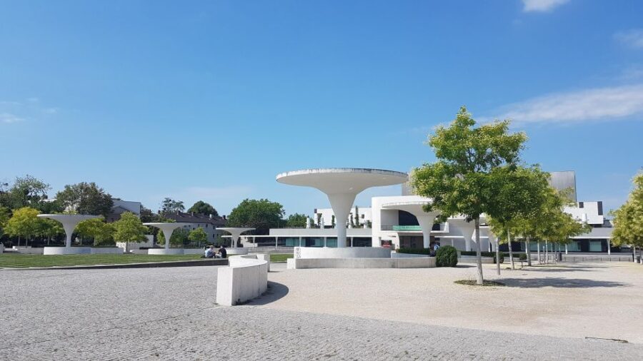 Blick hinter die Kulissen  Führung: Staatstheater Darmstadt - A deep dive into the experience