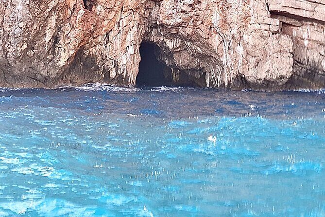 Blue Cave, Lady of Rocks , Perast and Mamula Speedboattour MW - FAQ