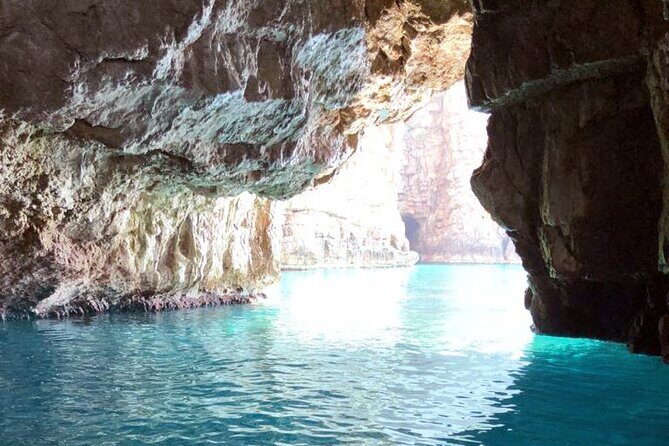 Blue Cave & Lady of the Rocks 3 hrs private tour (up to 8 pax) - The Overall Experience: Balancing Highlights and Practicalities