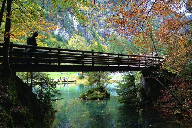 Blue Lake & Öschinen lake - Private day tour from Interlaken - The Sum Up