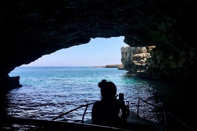 Boat excursion to Polignano a Mare between caves and coves - Analyzing the Value