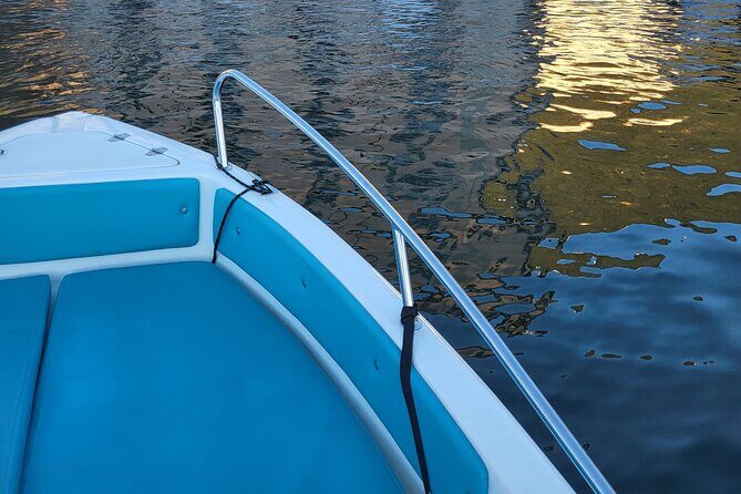 Boat Rental Without License Lake Como 40 hp - Navigating Lake Como in Your Own Boat