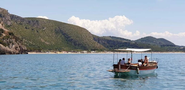 Boat trip and swim at the Blue Grotto in Sperlonga - A Closer Look at the Sperlonga Blue Grotto Boat Tour