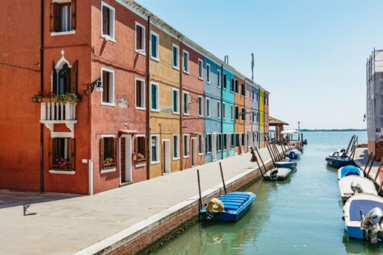 Boat Trip: Glimpse of Murano, Torcello & Burano Islands - The Journey Begins: Ease and Accessibility