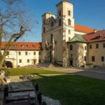 Boat trip to Tyniec: Benedictine abbey and gourmet break - Frequently Asked Questions