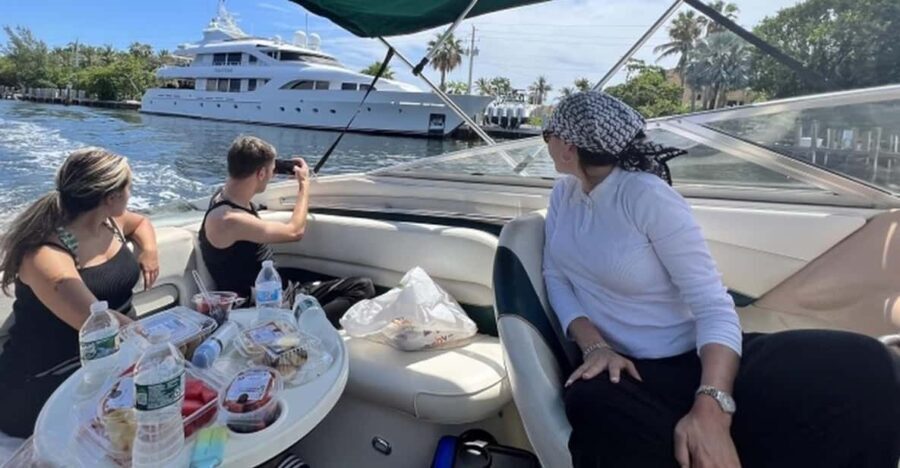 Boca Raton: 23ft Boat Tour with Snorkeling/Tubing/Island - FAQ