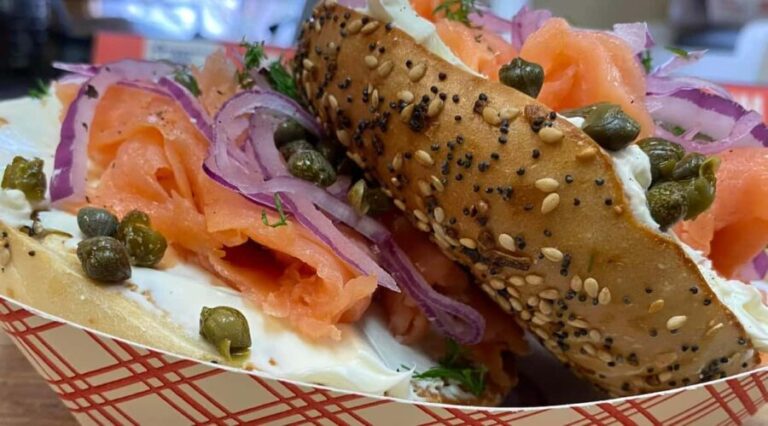 Boothbay Harbor: Breakfast/Coffee Food Tour with Local Guide - Who Will Love This Tour?