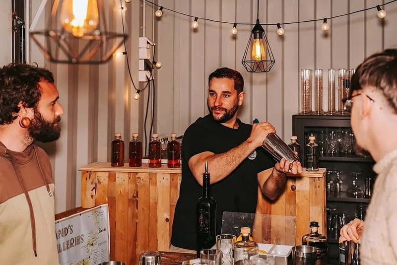 Bordeaux: 1H30 Mixology Workshop with Craft Distillers - A Deep Dive into Bordeaux’s Mixology Experience