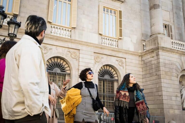 Bordeaux: Food Walking Tour with Full Meal and Wine - An In-Depth Look at the Bordeaux Food Walking Tour