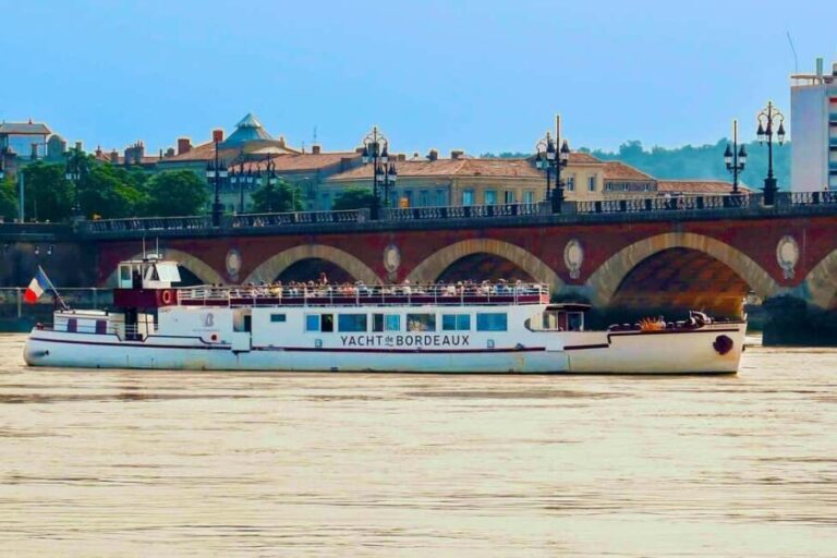 Bordeaux: Garonne River Yacht Cruise with Brunch - The Sum Up: Who Is This Experience For?