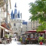 Bordeaux: Guided Walking Tour - Exploring Bordeaux on Foot: A Deep Dive