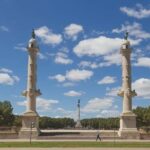 Bordeaux : Must-See Attractions Walking Tour - A Closer Look at the Bordeaux Must-See Attractions Walking Tour
