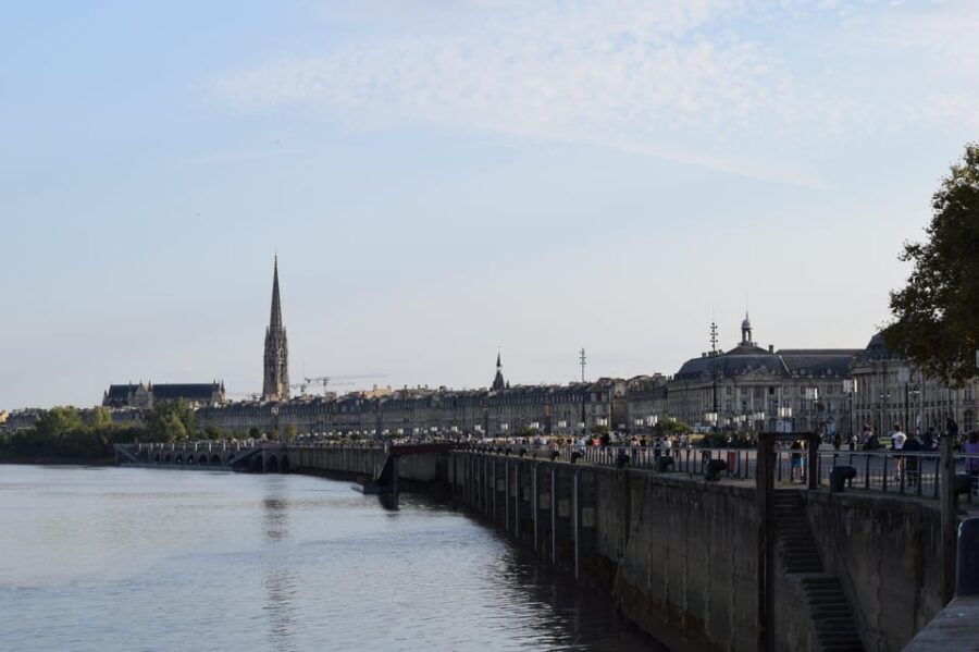 Bordeaux : see the whole city by bike - In-Depth Breakdown of the Itinerary