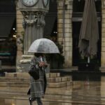 Bordeaux: Wine, Fashion, Art, History & Cuisine Walking Tour - What Makes This Tour Stand Out?