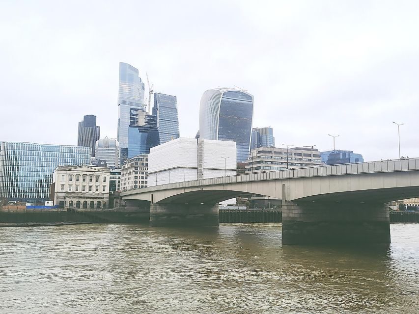 Borough Market London Bridge & Fish & Chips - A Detailed Look at the Borough Market & London Bridge Tour