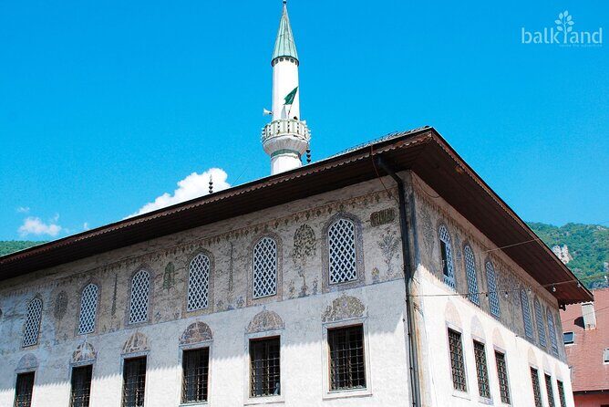 Bosnian Kingdom Capitals: Travnik & Jajce Tour from Sarajevo - Detailed itinerary breakdown