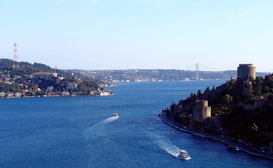 Bosphorus Cruise and Two Continents Tour with Local Guide - What This Tour Means for You