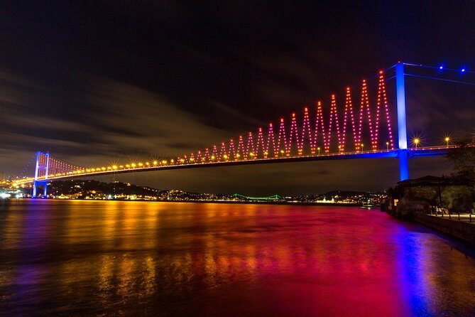 Bosphorus Dinner Cruise with Live Performance - Who Is This Tour Best For?