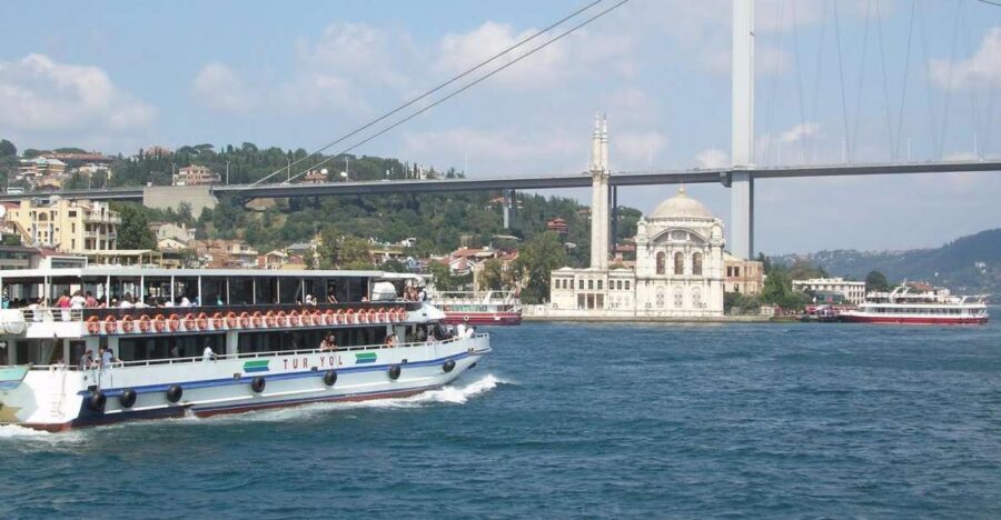 Bosphorus Tour With Lunch - Authentic Experiences and Real Traveler Insights