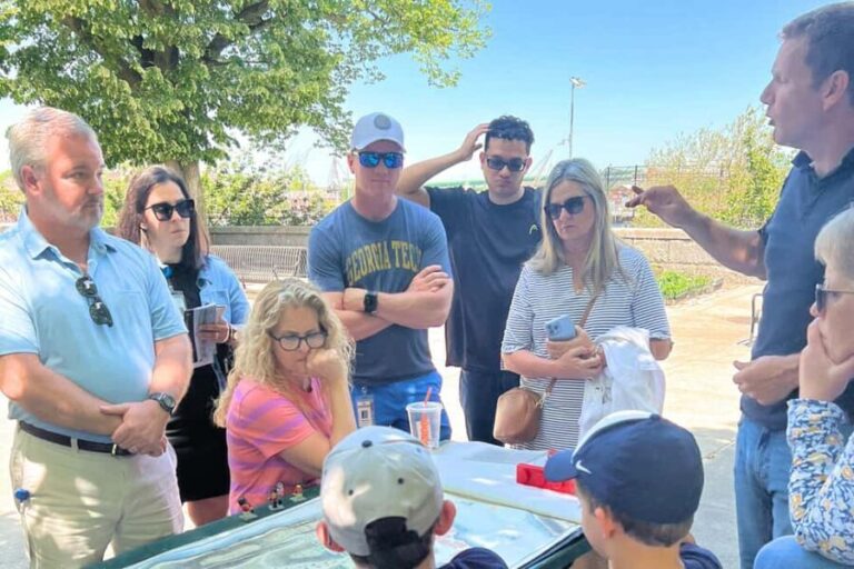 Boston: Full Revolution Story Epic Small Group Walking Tour - The Small Group Advantage