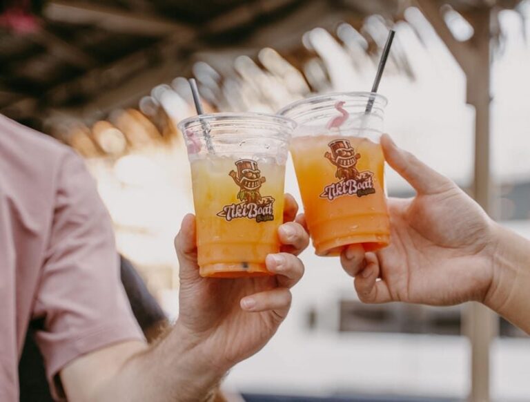 Boston Harbor: Tropical Boston Boat Cruises - Authentic Experiences and What You’ll Love