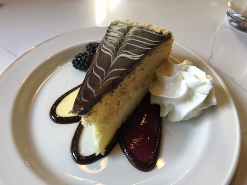 Boston: Iconic Food Tasting & History Tour - Downtown - Who Will Love This Tour?