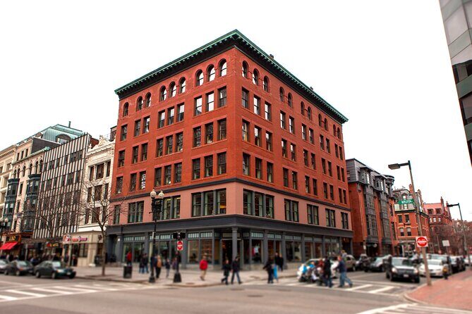 Boston Local Fashion Designers Shopping Tour - Authentic Experiences and Real Feedback