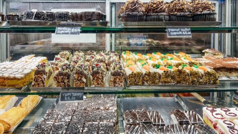 Boston: North End & Litte Italy Food Tour with 6 Tastings - Why This Tour Offers Value