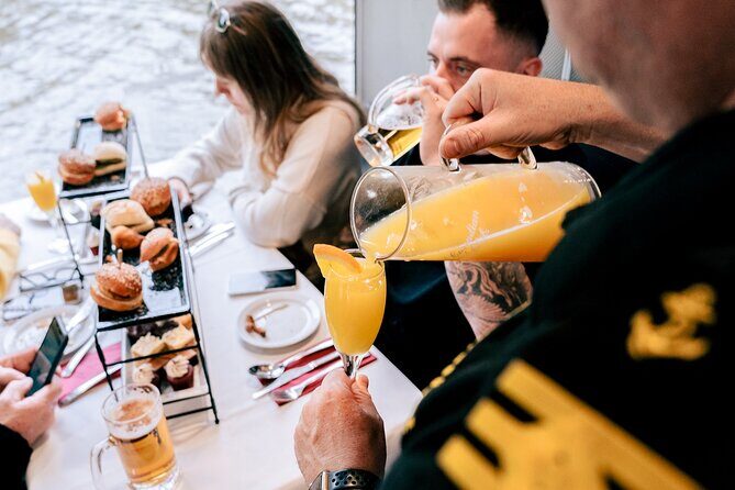 Bottomless Brunch Afloat in Melbourne - The Experience in Detail: What to Expect