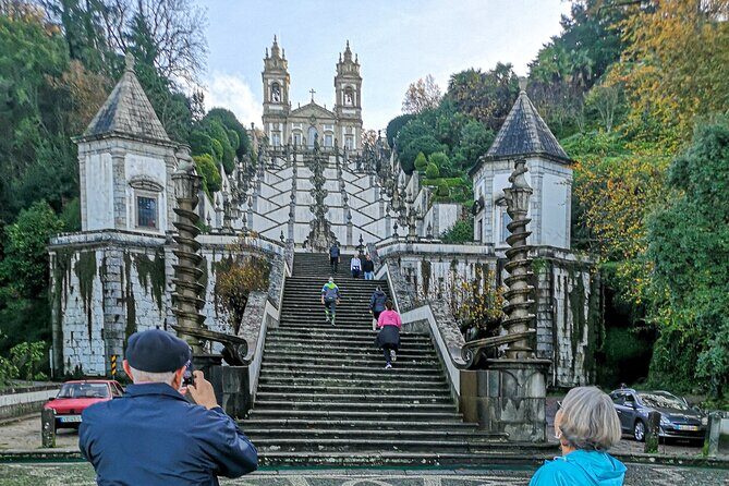 Braga and Guimarães Private Tour with Lunch - Value and Practicality